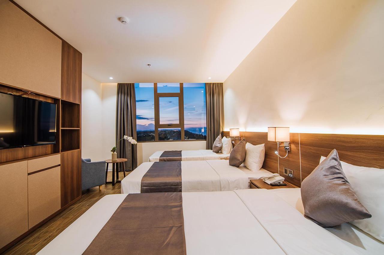 Phuong Bac Luxury Hotel Ðồng Hới Luaran gambar